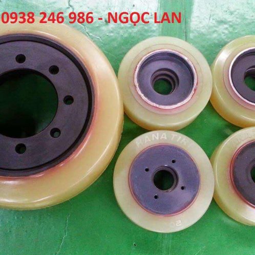 Bánh xe nâng điện