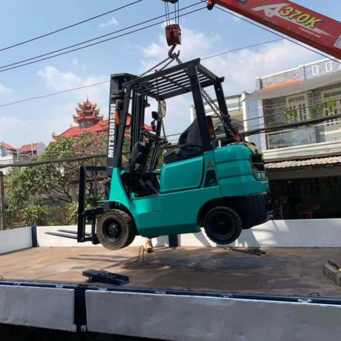 Xe nâng dầu misubichi