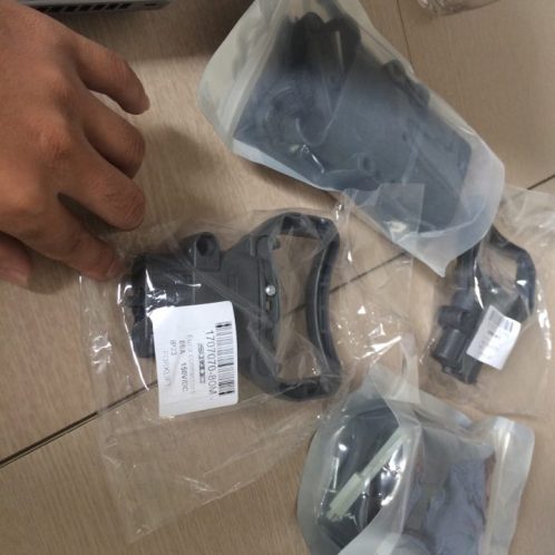 Giắc cắm máy sạc