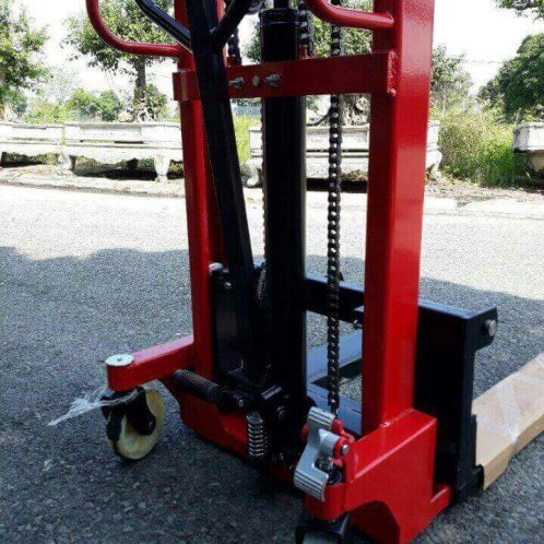 Xe nâng tay cao niuli