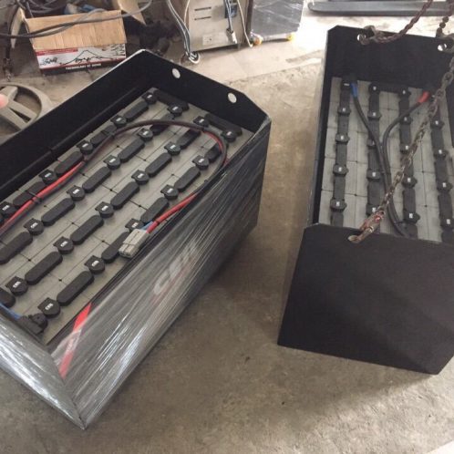 BÌNH ẮC QUY XE NÂNG