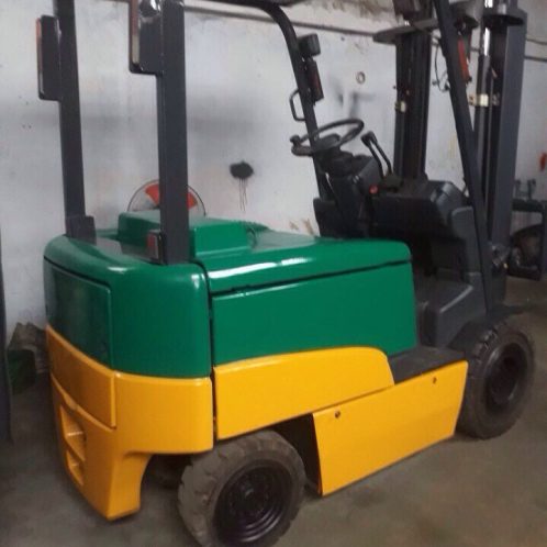 XE DẦU KOMATSU 2 TẤN, KHUNG CAO 3M