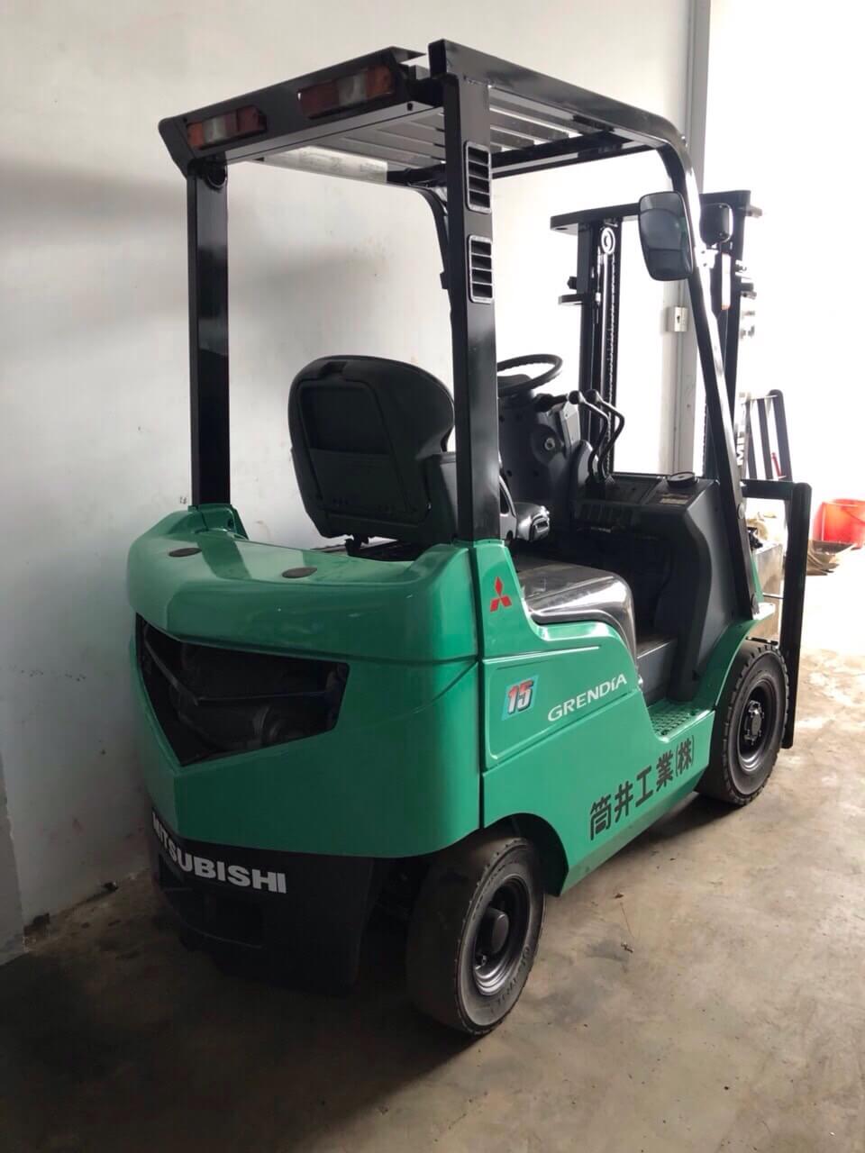 XE NÂNG DẦU MITSUBISHI 1.5 TẤN, KHUNG 3M