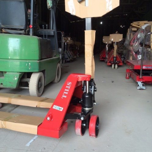 XE NÂNG TAY THẤP STILL