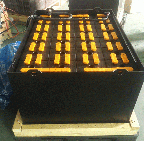 BÌNH ẮC QUY XE NÂNG rocket VCJ500