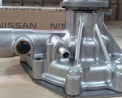 bơm nước xe nâng