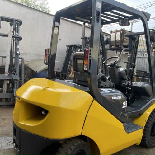 XE NÂNG DẦU KOMATSU 2.5 TẤN